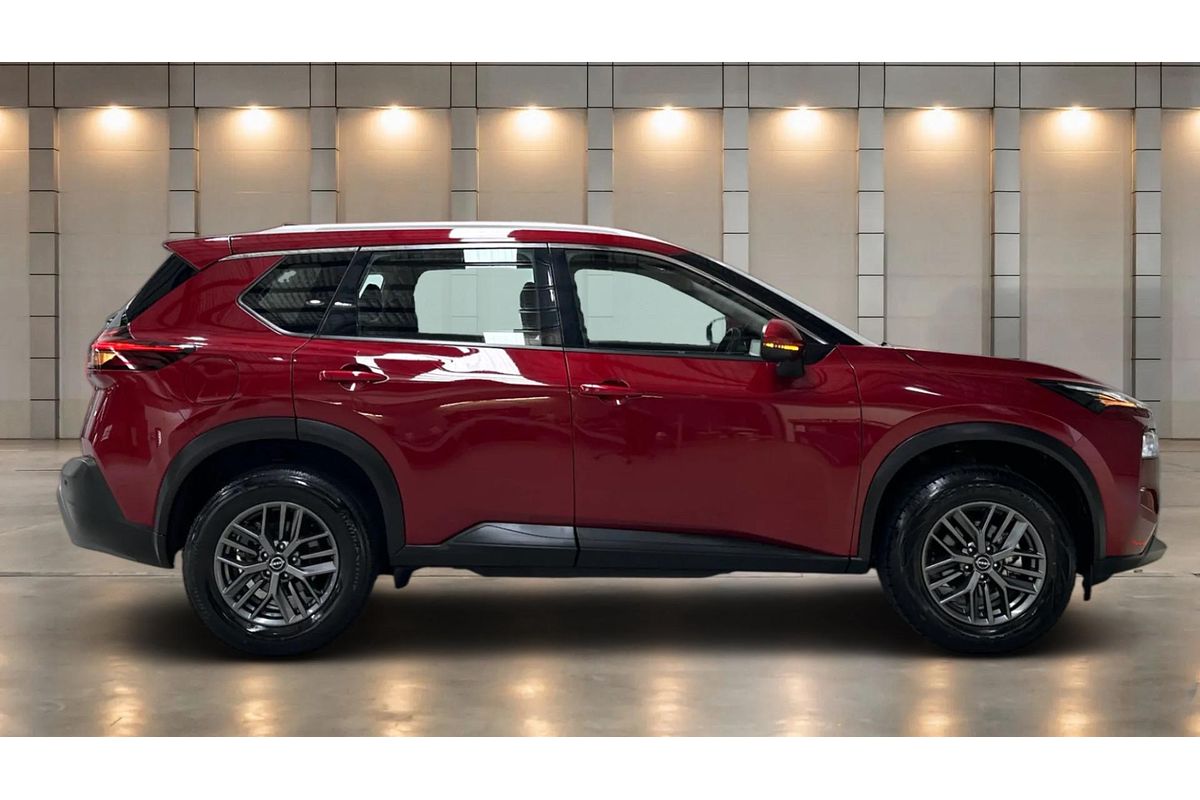 2024 Nissan X-TRAIL ST T33