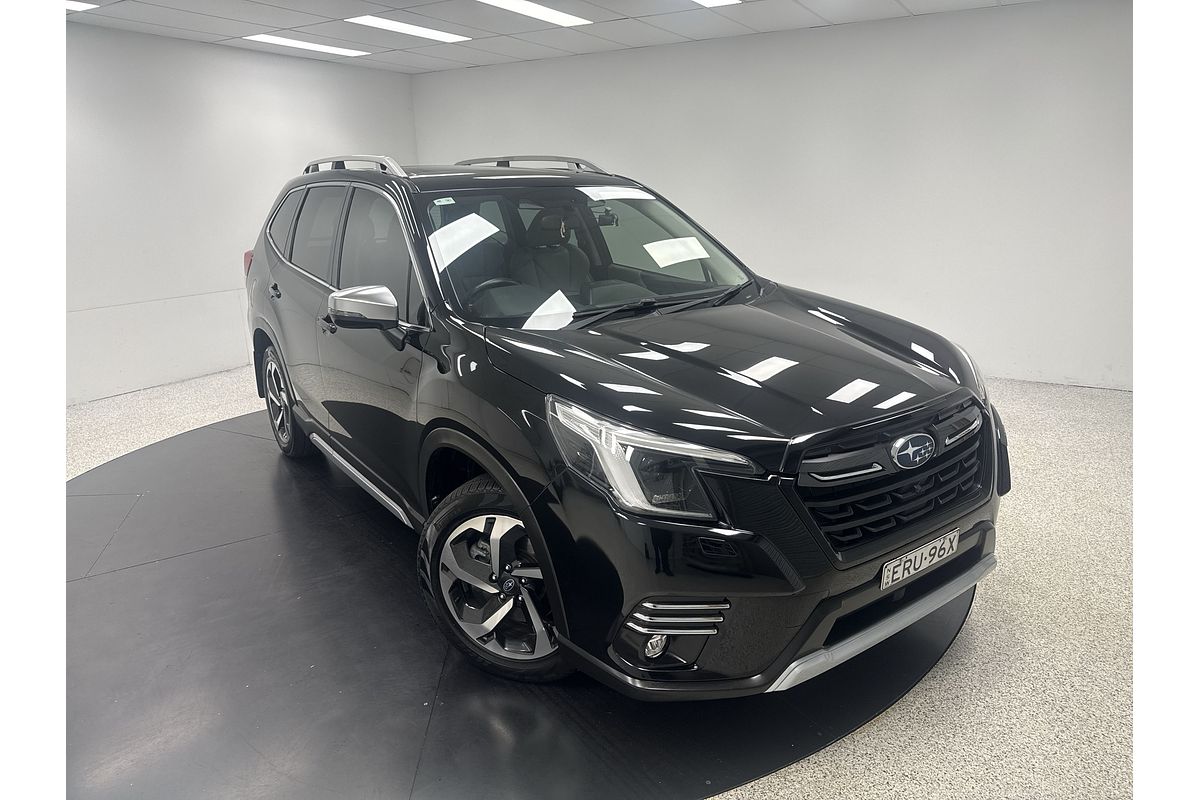 2022 Subaru Forester 2.5i-S S5