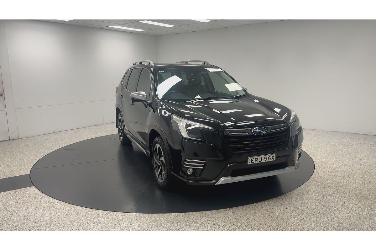 2022 Subaru Forester 2.5i-S S5