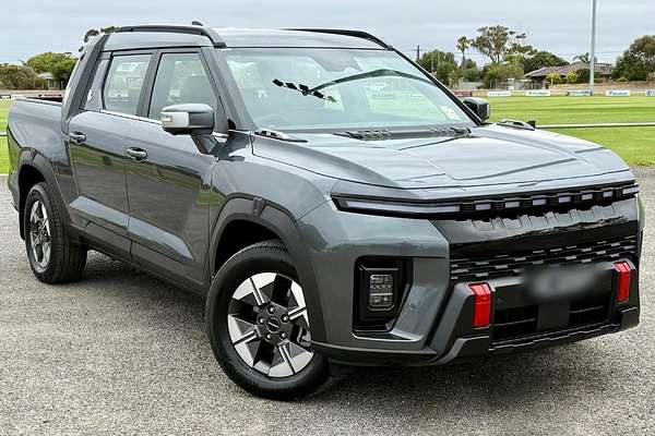 2025 KGM Musso EV AWD O100 4X4 thumb-0