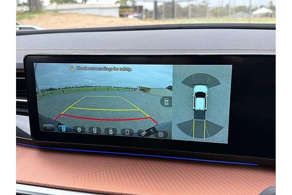 2025 KGM Musso EV AWD O100 4X4 thumb-9