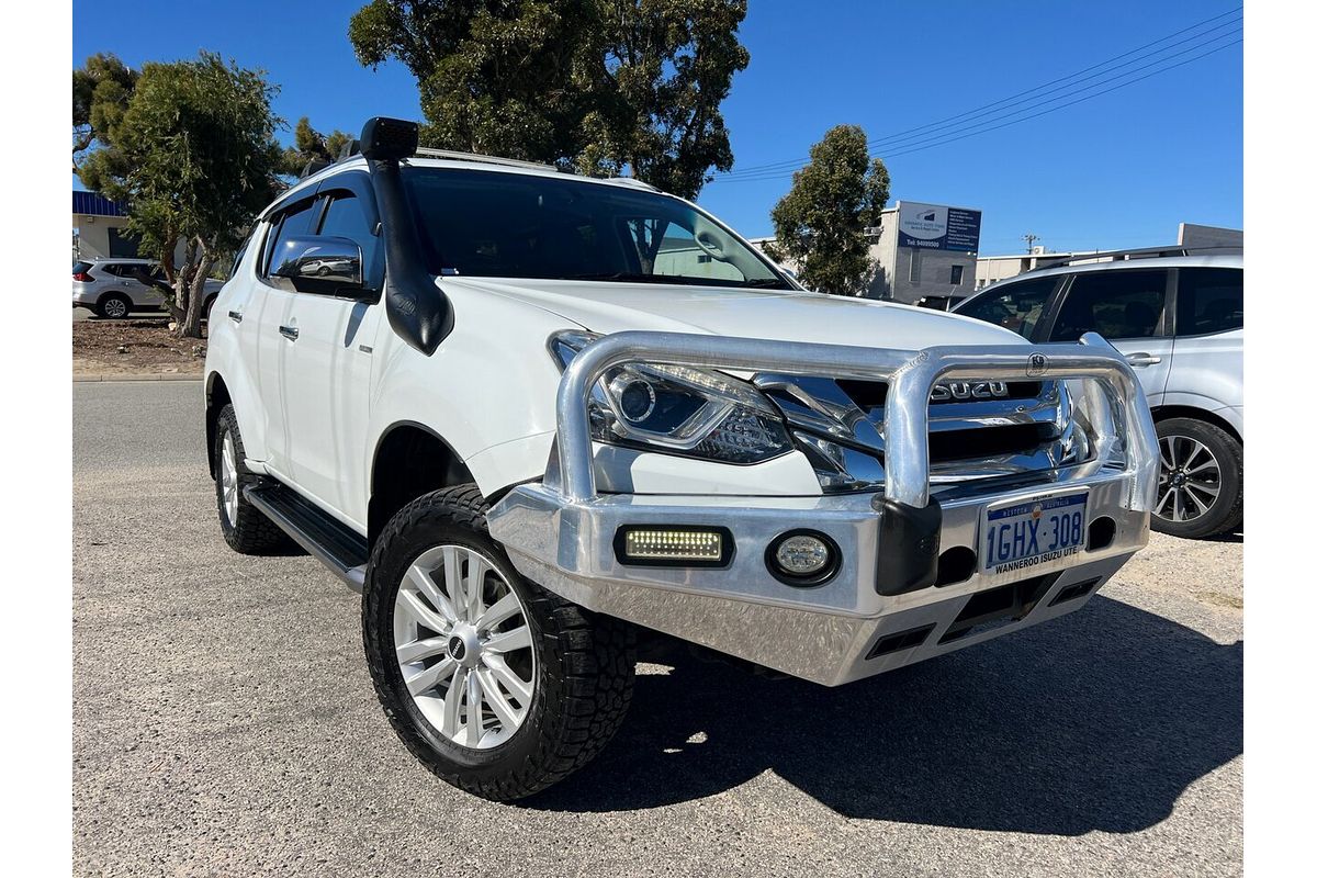 2017 Isuzu MU-X LS-T