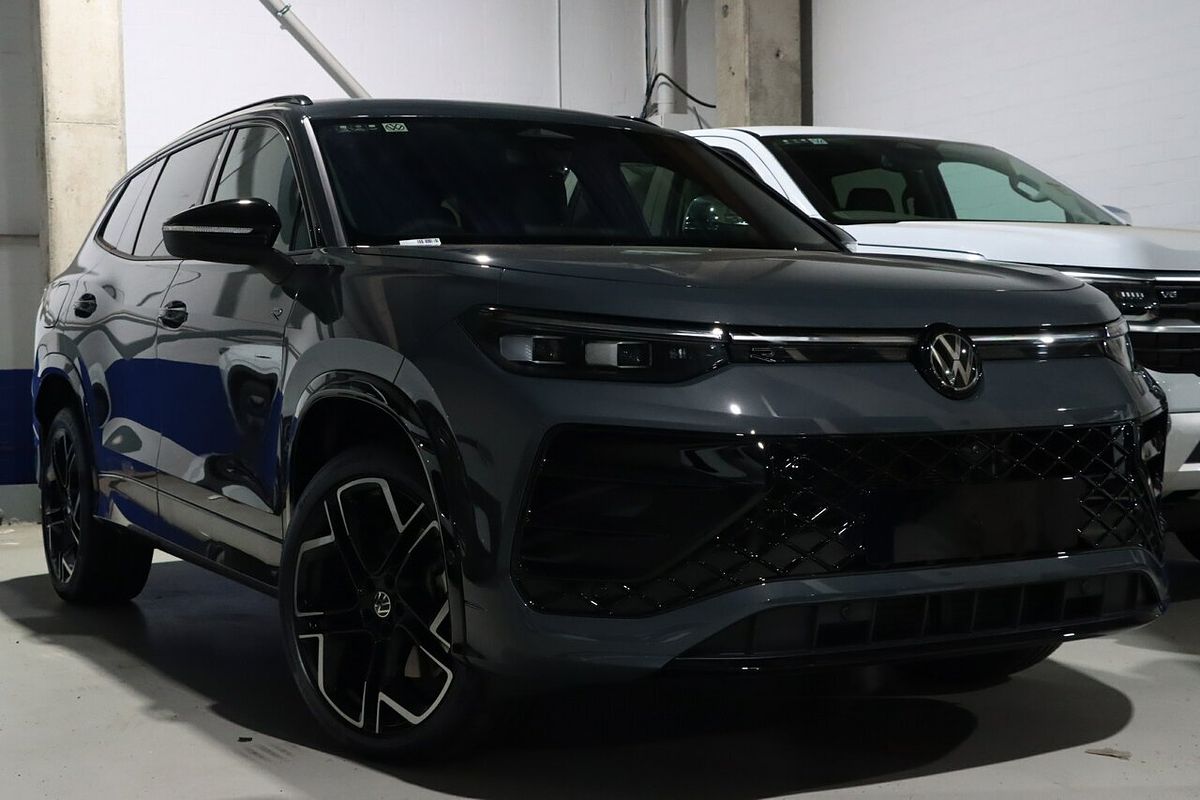 2025 Volkswagen Tayron 195TSI R-Line R4
