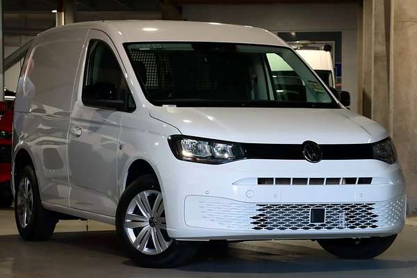 2025 Volkswagen Caddy TSI220 5