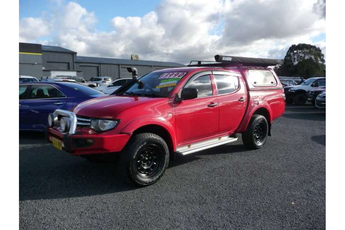 2014 Mitsubishi Triton GLX MN 4X4