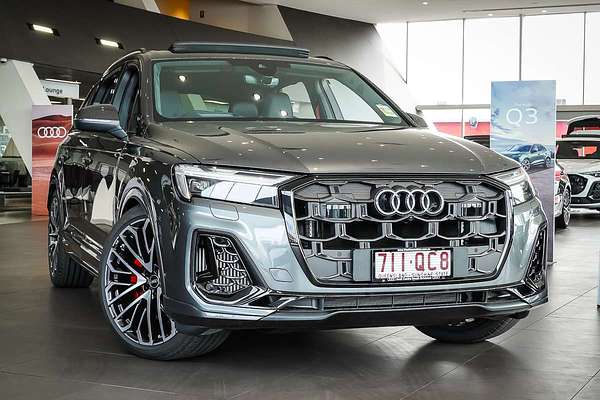 2026 Audi SQ7 TFSI 4M