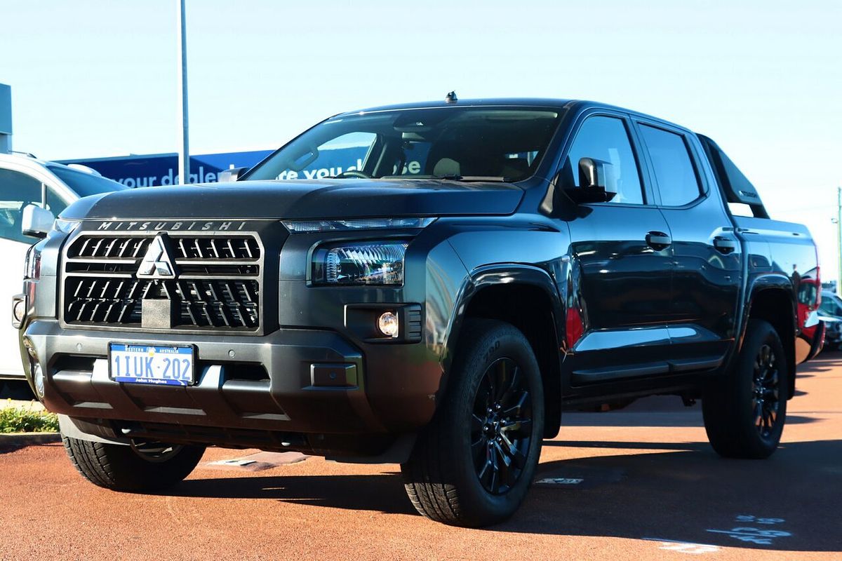 2025 Mitsubishi Triton GLX-R MV 4X4