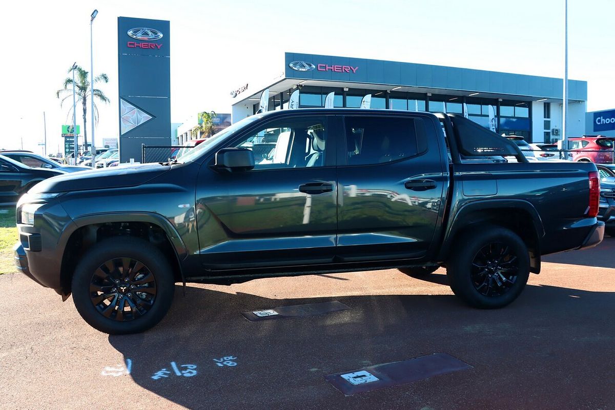 2025 Mitsubishi Triton GLX-R MV 4X4