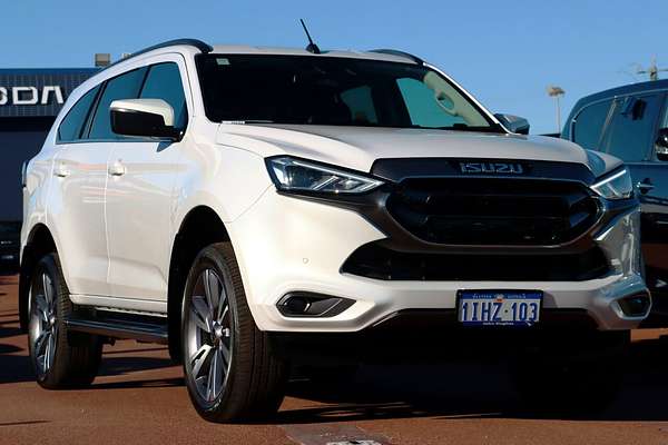 2024 Isuzu MU-X LS-T