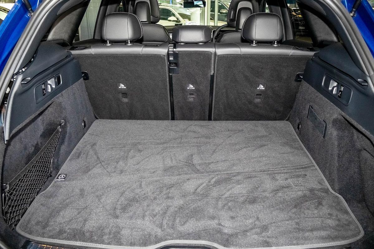 X254 806MY GLC200 WAG 9G 9sp 2 0T/17kW
