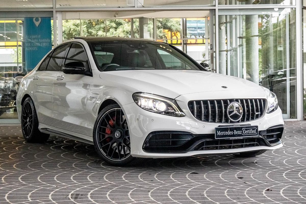 W205 800+050MY C63 AMG S SED S SM 9sp 4.0TT (5 W205 800+050MY C63 AMG S SED S SM 9sp 4.0TT (5