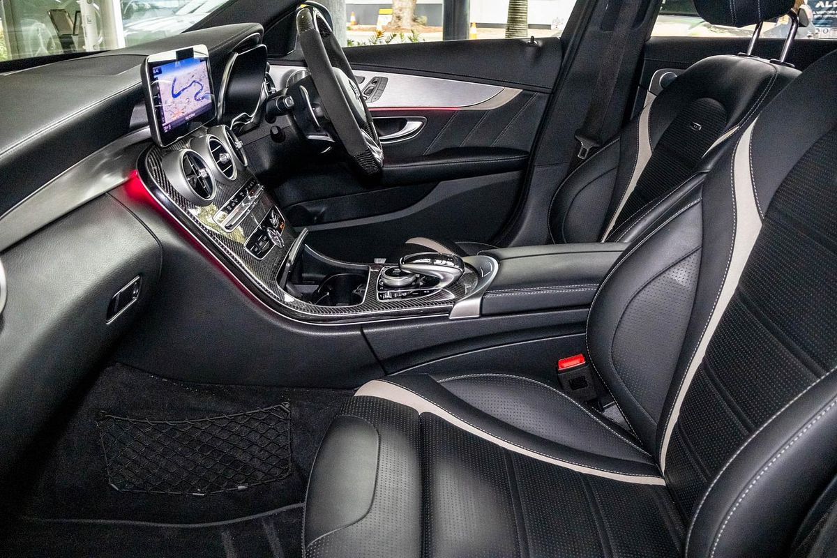 W205 800+050MY C63 AMG S SED S SM 9sp 4.0TT (5