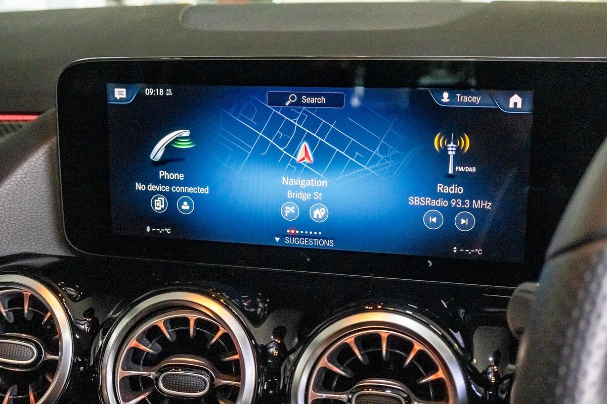 H247 802MY GLA200 Wagon 5dr DC T 7sp 1.3T