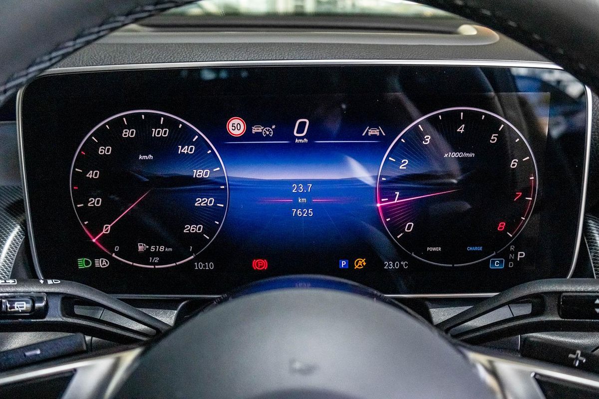 X254 805+055MY GLC200 WAG 9G 9 sp 2.0T/17kW