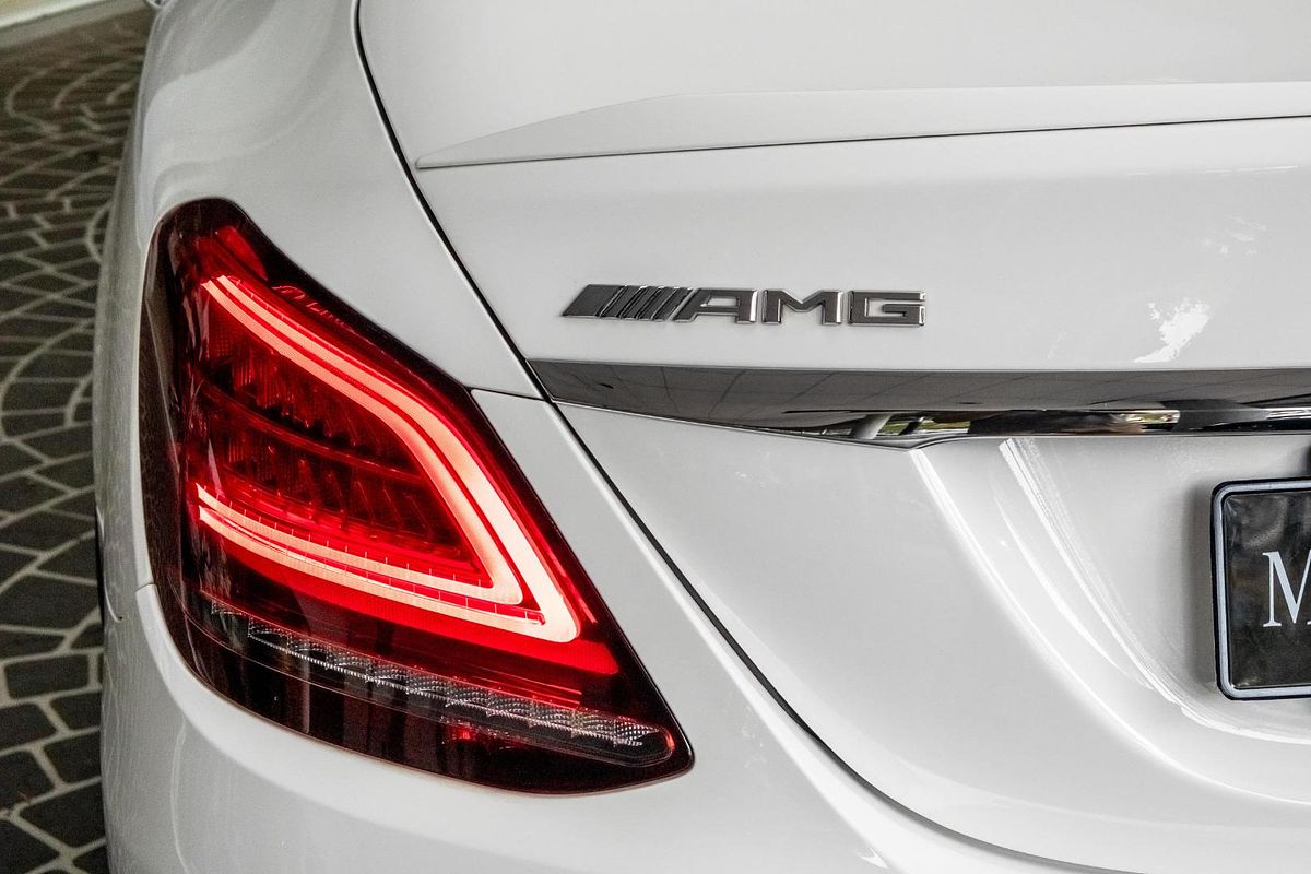 W205 800+050MY C63 AMG S SED S SM 9sp 4.0TT (5