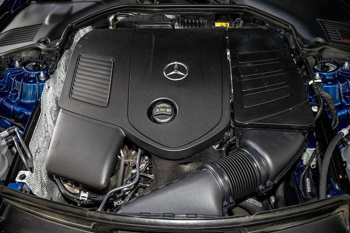 W206 804MY C200 SED 4dr 9G 9sp 1.5T/15kW