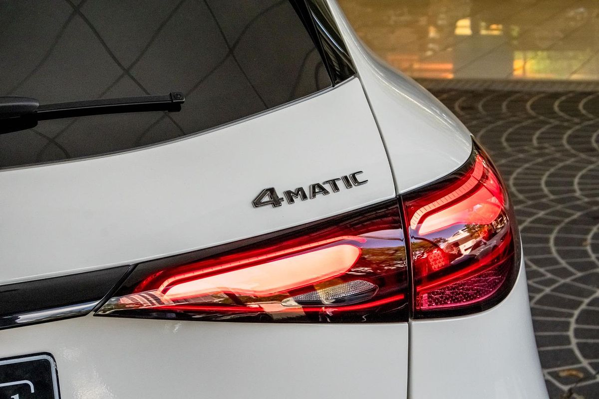 X254 805+055MY GLC200 WAG 9G 9 sp 2.0T/17kW