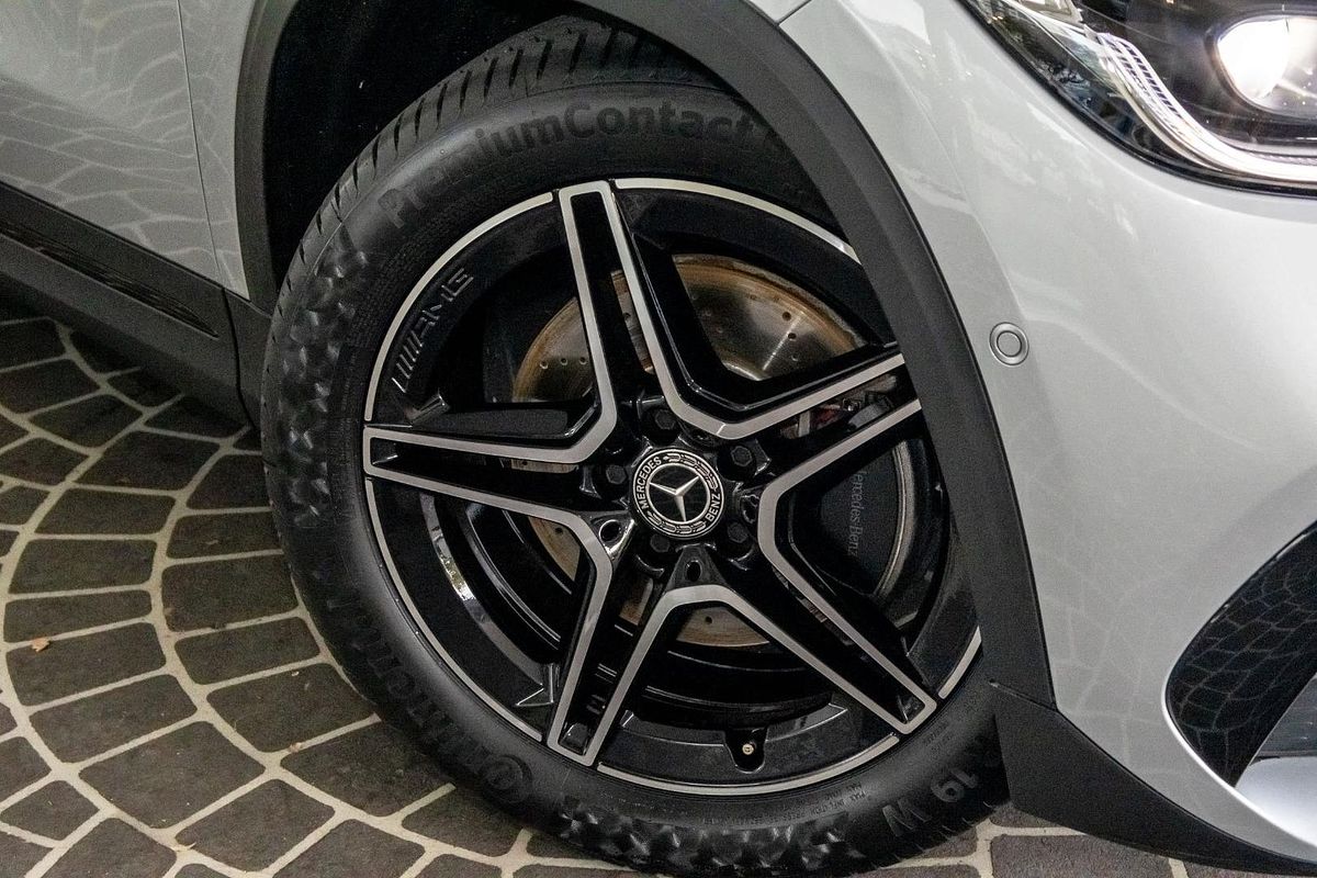 H247 802MY GLA200 Wagon 5dr DC T 7sp 1.3T