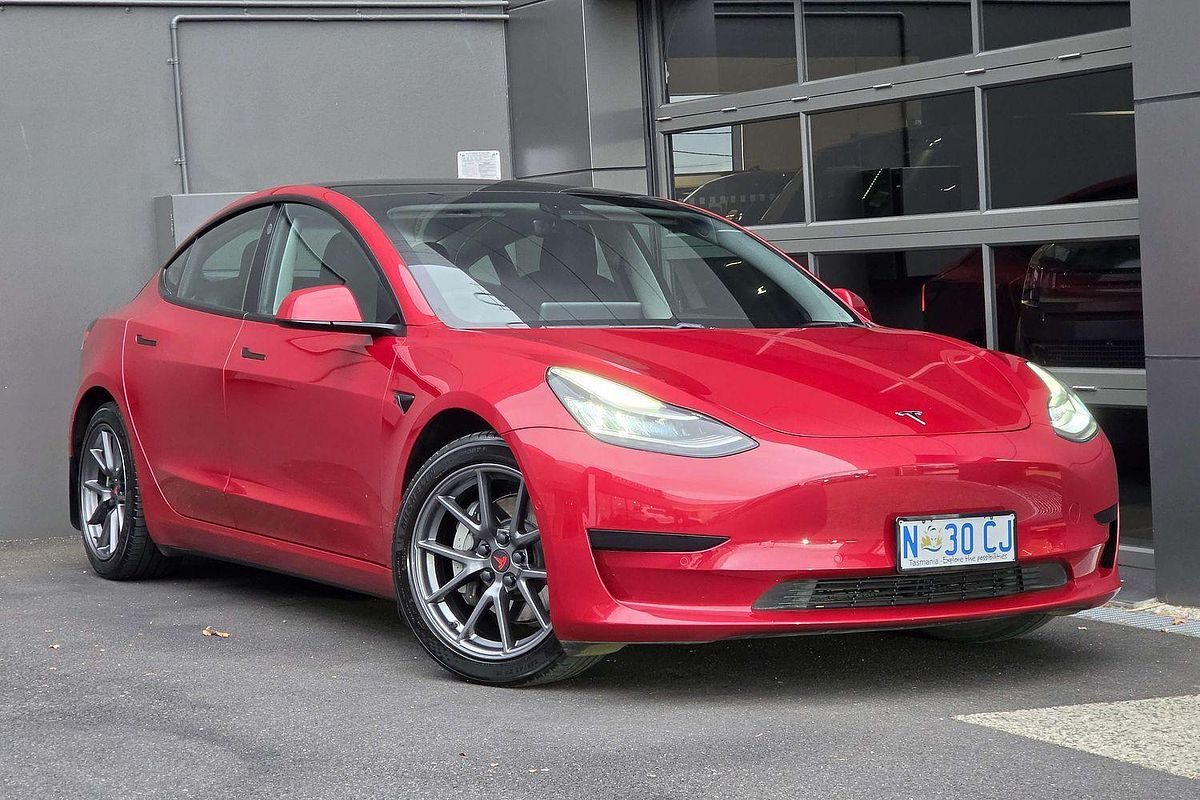 2021 Tesla Model 3 Standard Range Plus