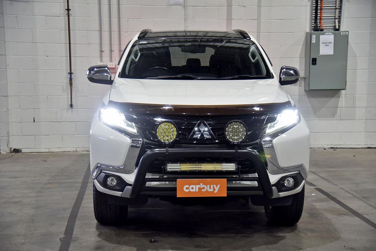 2019 Mitsubishi Pajero Sport Black Edition QE