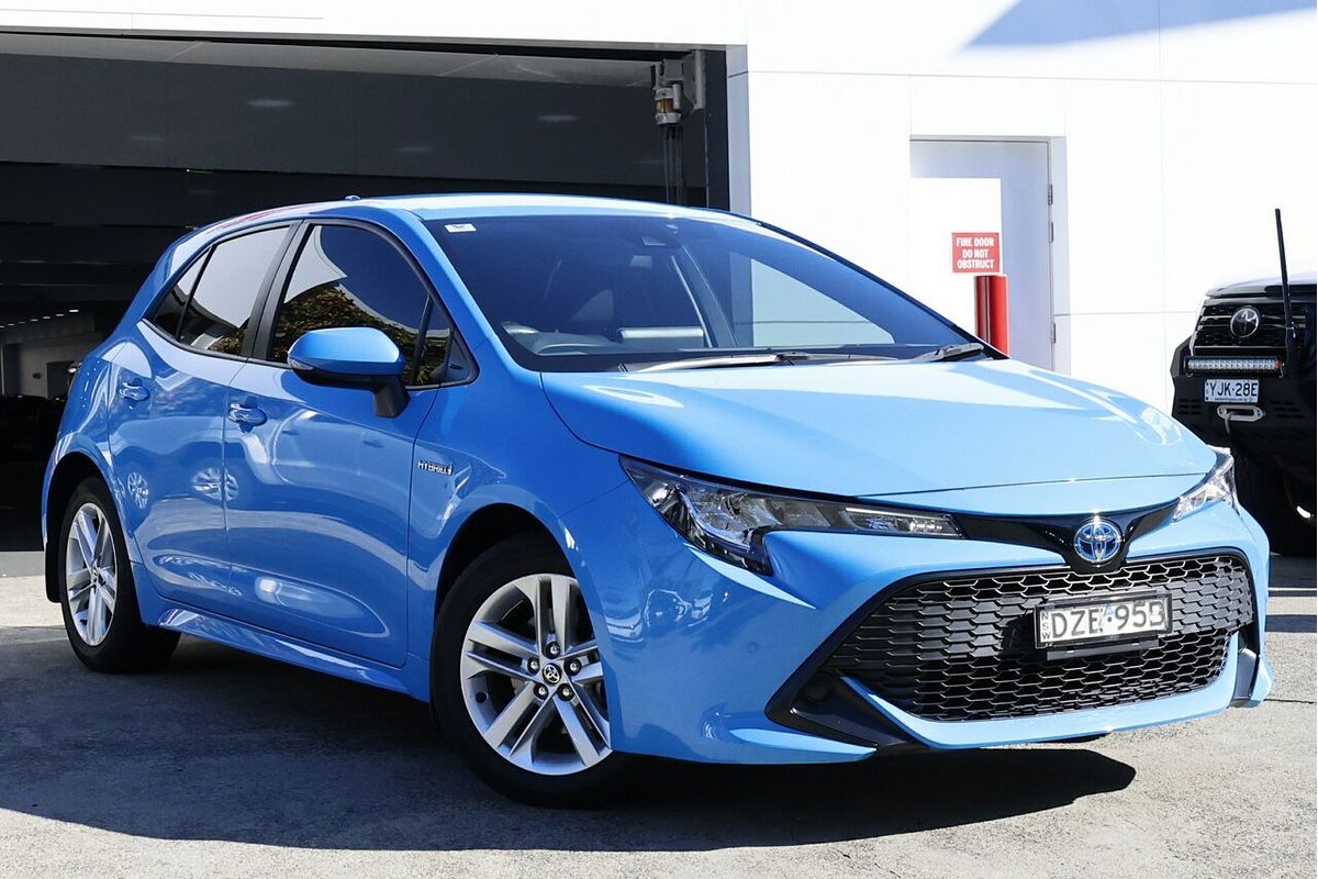 2018 Toyota Corolla Ascent Sport Hybrid ZWE211R