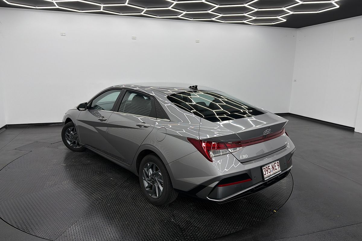 2025 Hyundai i30 Elite Hybrid CN7.V2