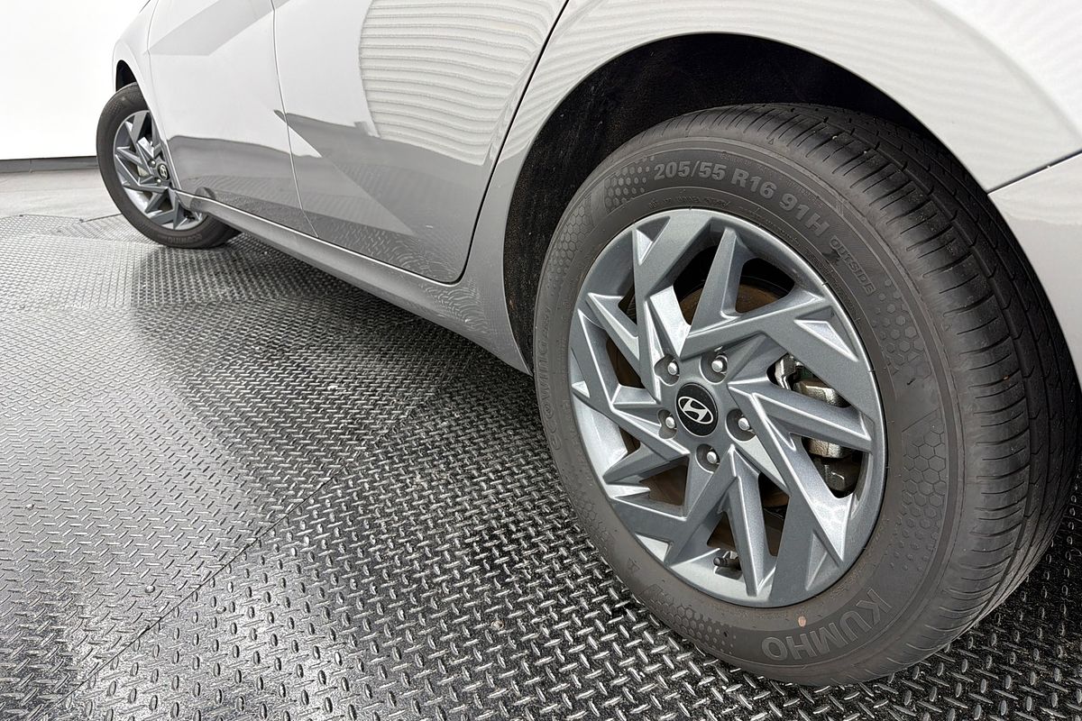 2025 Hyundai i30 Elite Hybrid CN7.V2