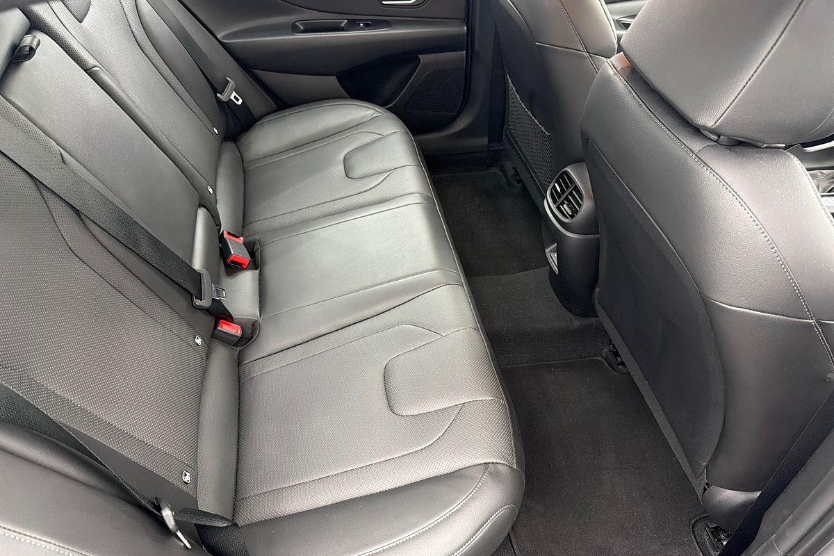 2025 Hyundai i30 Elite Hybrid CN7.V2