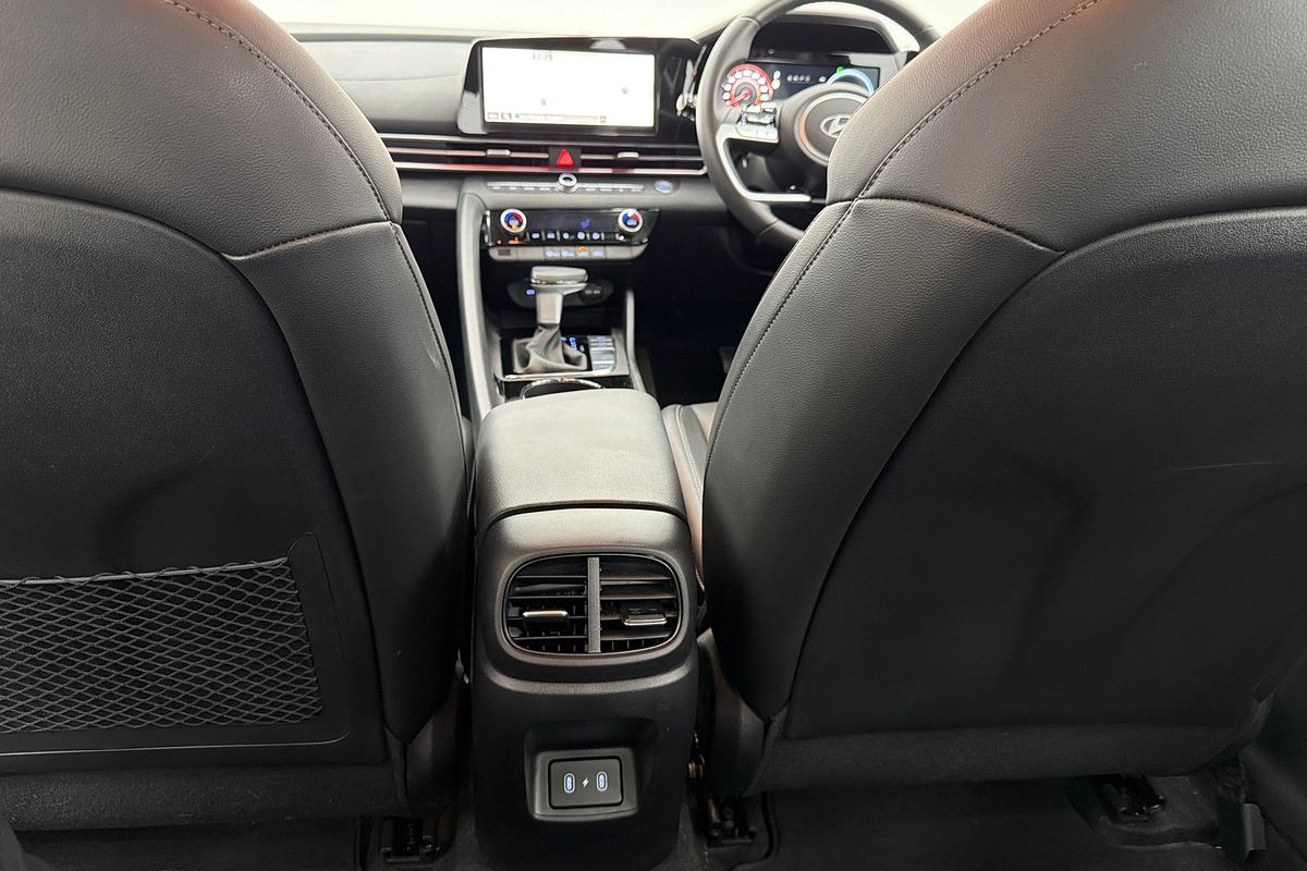 2025 Hyundai i30 Elite Hybrid CN7.V2