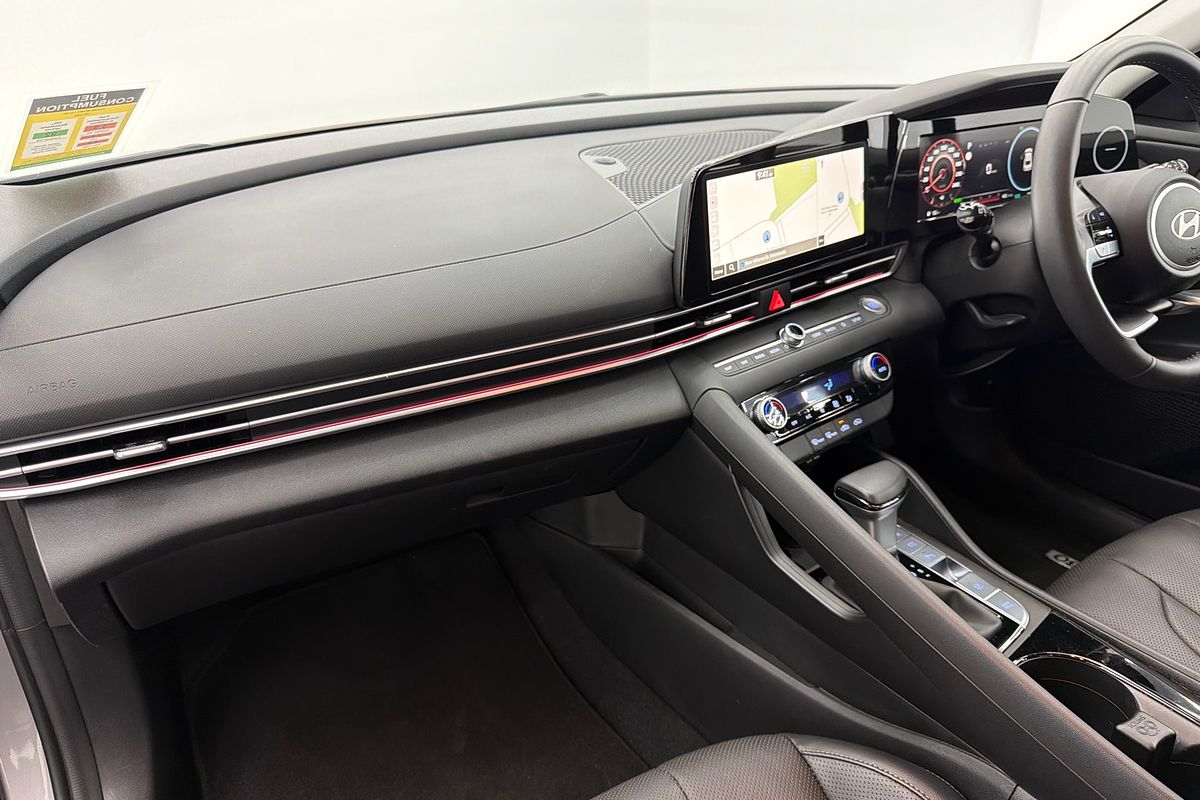 2025 Hyundai i30 Elite Hybrid CN7.V2