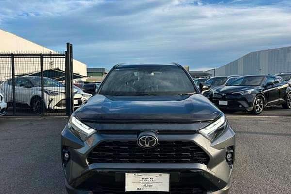 2025 Toyota RAV4 XSE AXAH54R