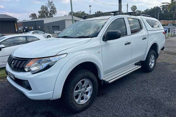 2017 Mitsubishi Triton GLX MQ