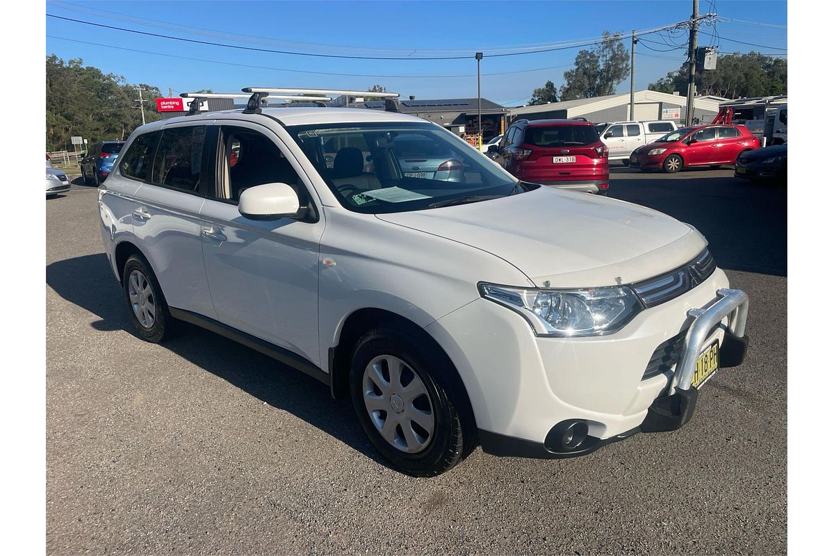 2012 Mitsubishi Outlander ES ZJ