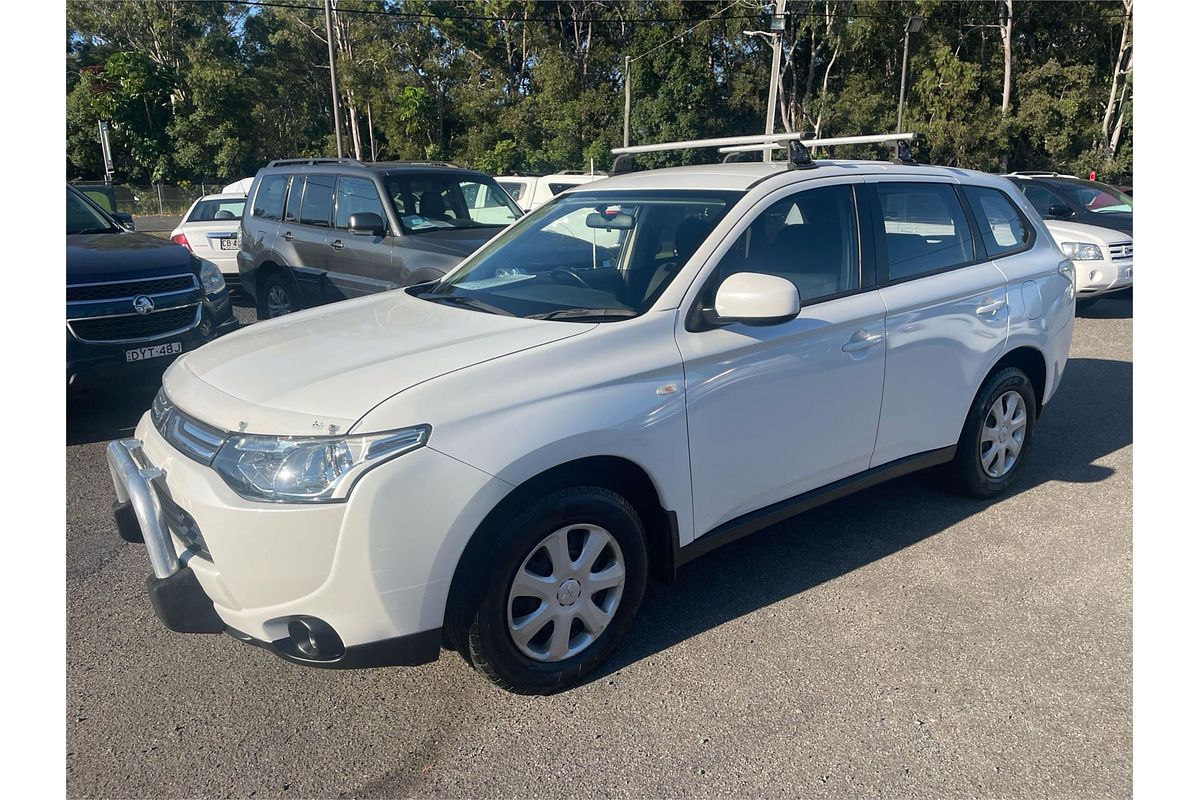 2012 Mitsubishi Outlander ES ZJ