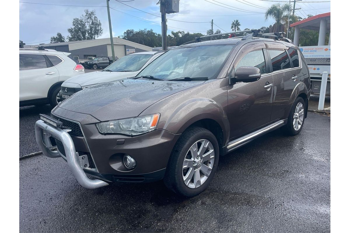 2012 Mitsubishi Outlander VR-X ZH