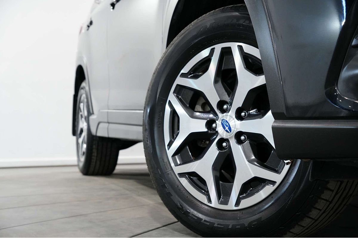 2023 Subaru Forester 2.5i S5