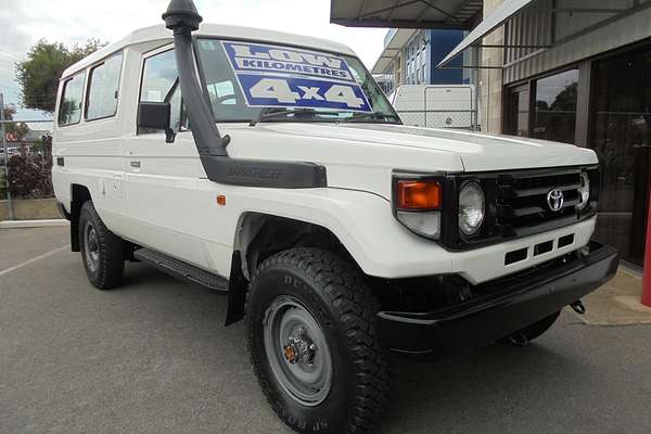 2002 Toyota Landcruiser Troopcarrier HZJ78R