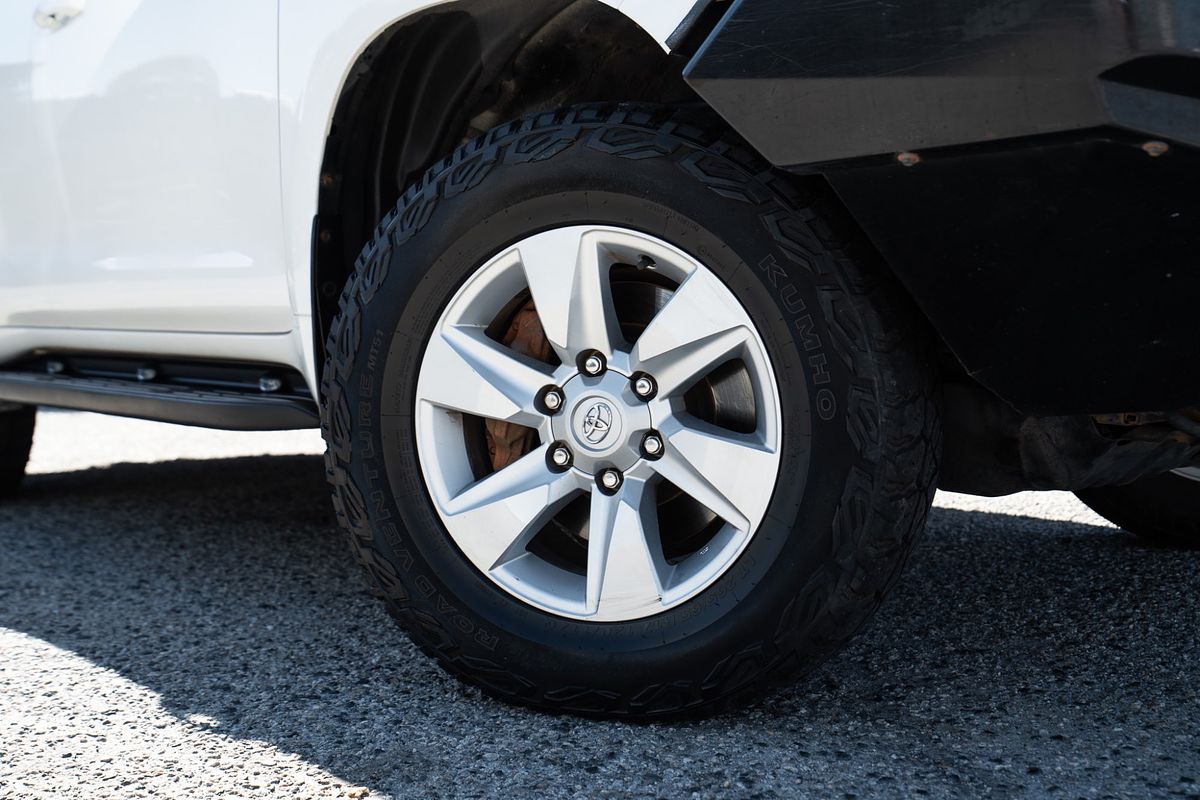 2017 Toyota Landcruiser Prado GXL GDJ150R