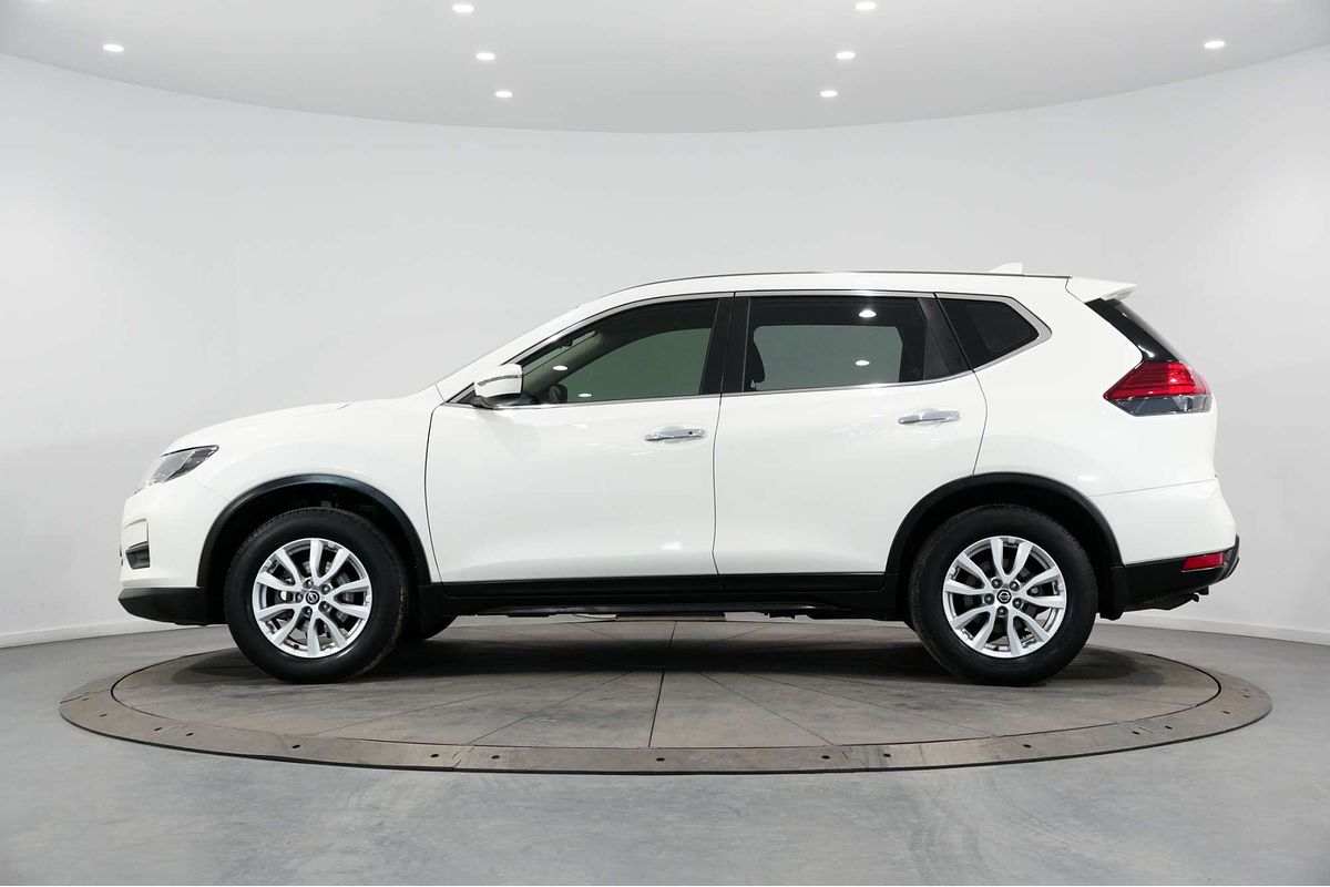 2022 Nissan X-TRAIL ST T32