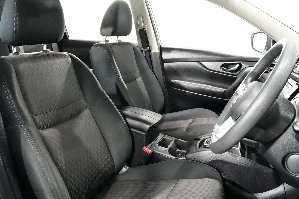 2022 Nissan X-TRAIL ST T32