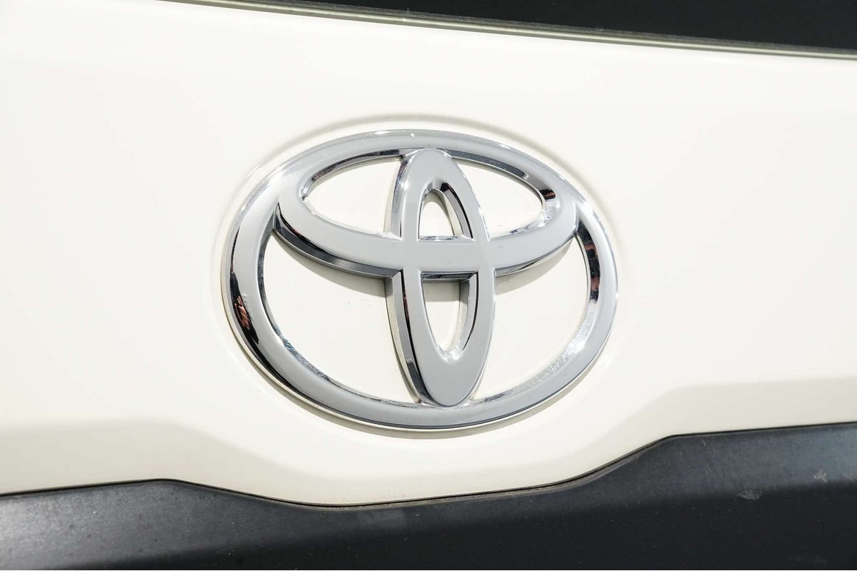 2020 Toyota Hiace GDH300R LWB