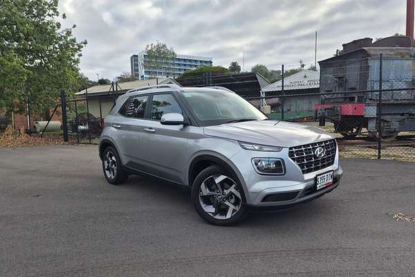 2023 Hyundai Venue Elite QX.V5