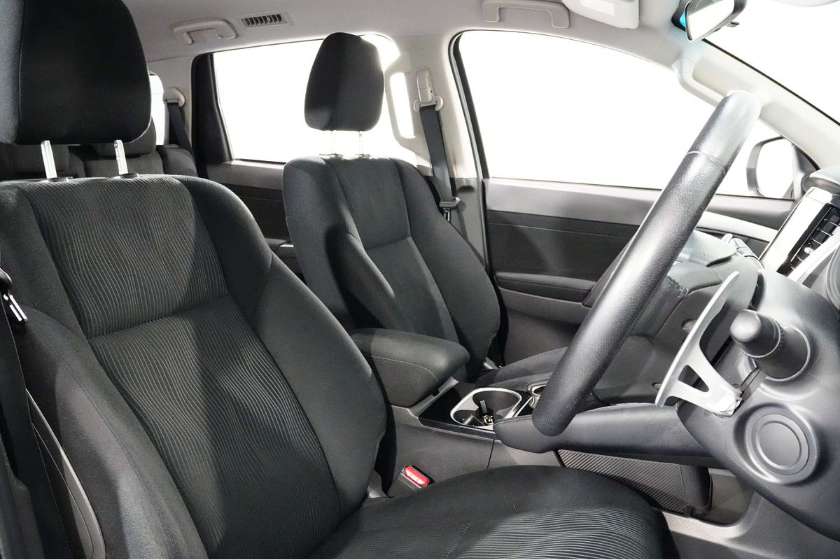 2022 Mitsubishi Pajero Sport GLX QF