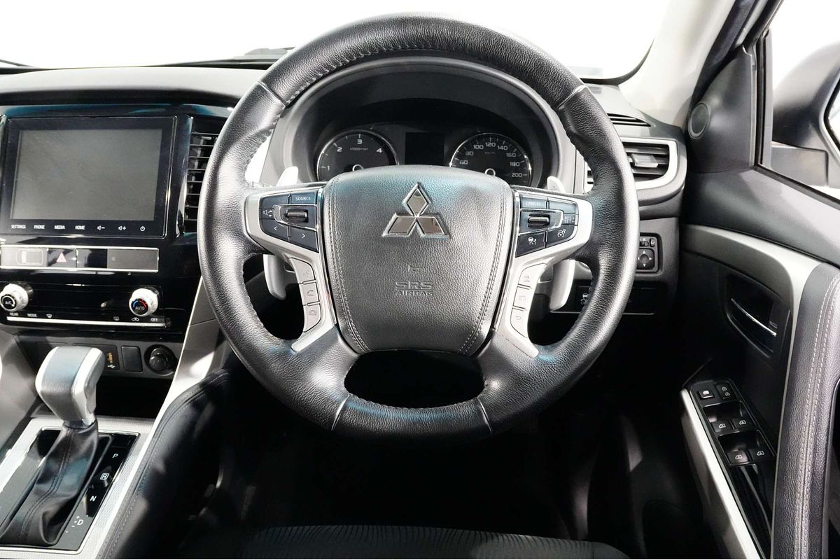 2022 Mitsubishi Pajero Sport GLX QF