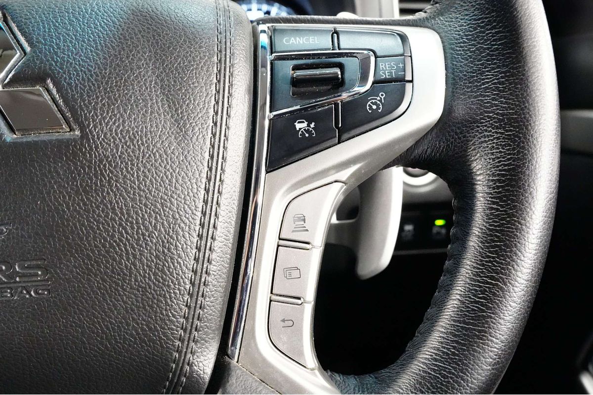 2022 Mitsubishi Pajero Sport GLX QF