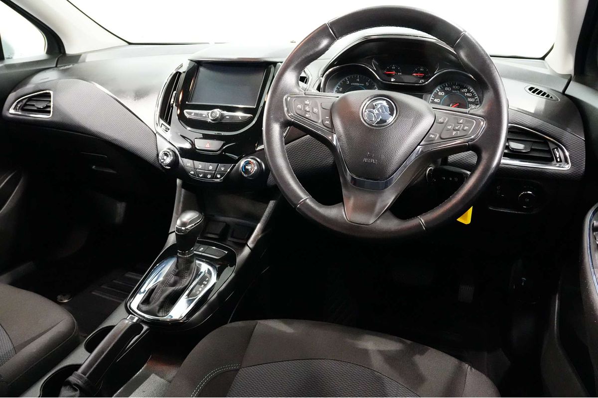 2017 Holden Astra LS+ BL
