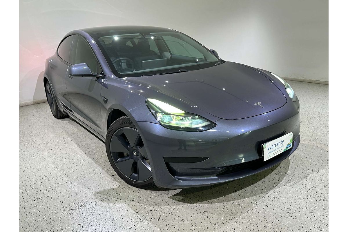 2022 Tesla Model 3 Rear-Wheel Drive