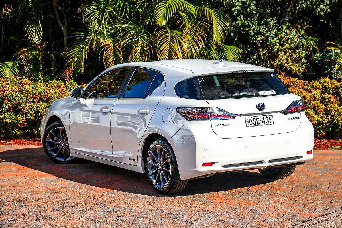 2013 Lexus CT CT200h Sports Luxury ZWA10R