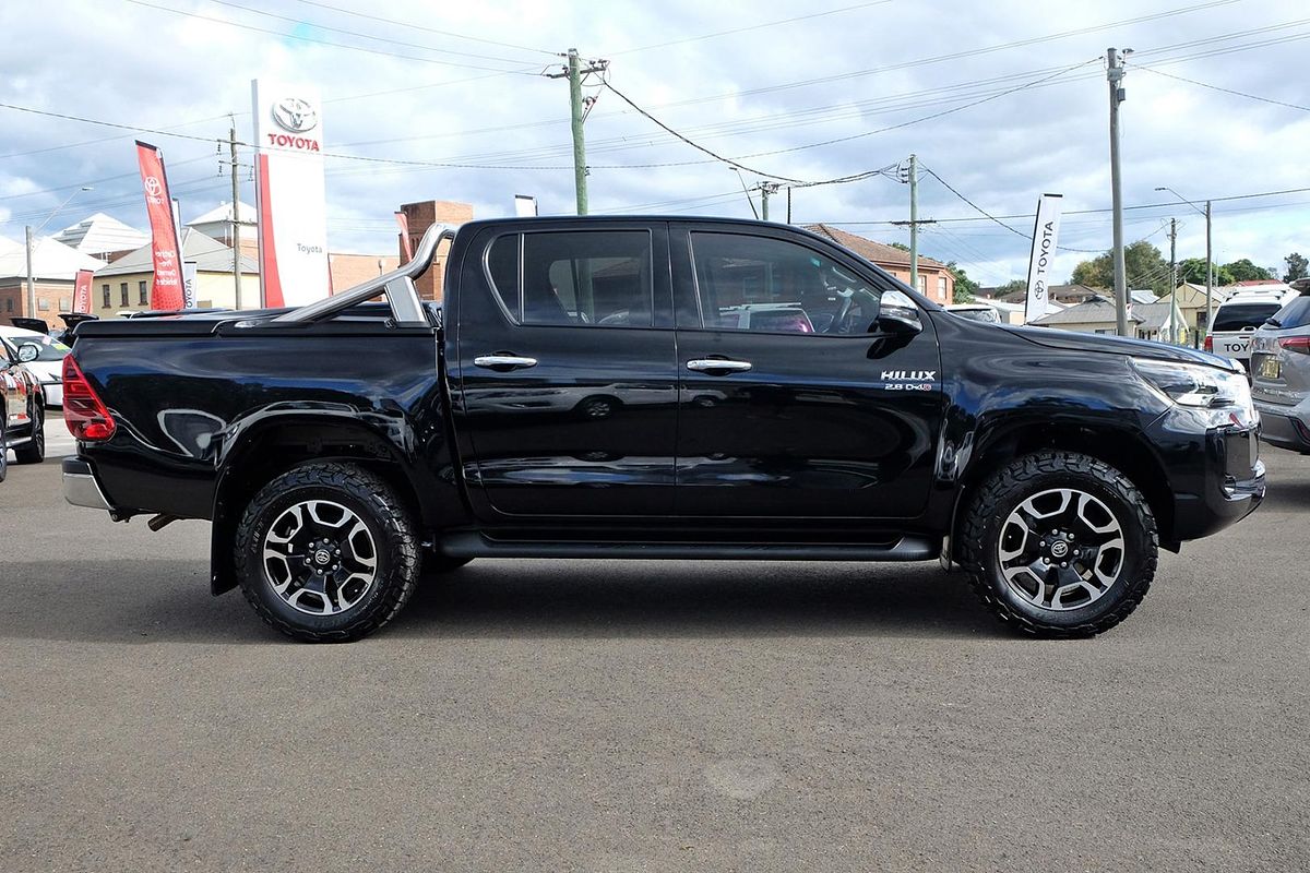 2020 Toyota Hilux SR5 GUN126R 4X4
