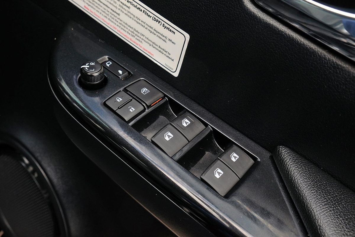 2020 Toyota Hilux SR5 GUN126R 4X4